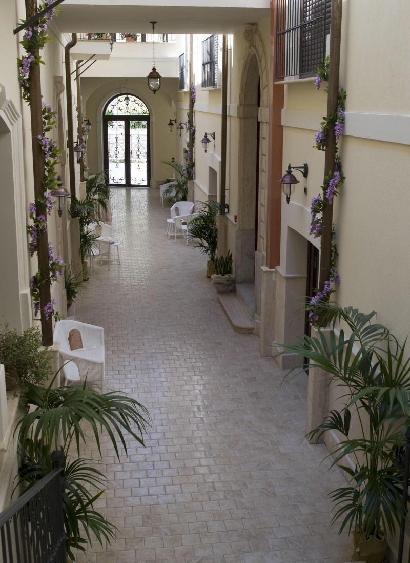 Aparthotel Palazzo Reginella Bovalino Marina Exteriér fotografie