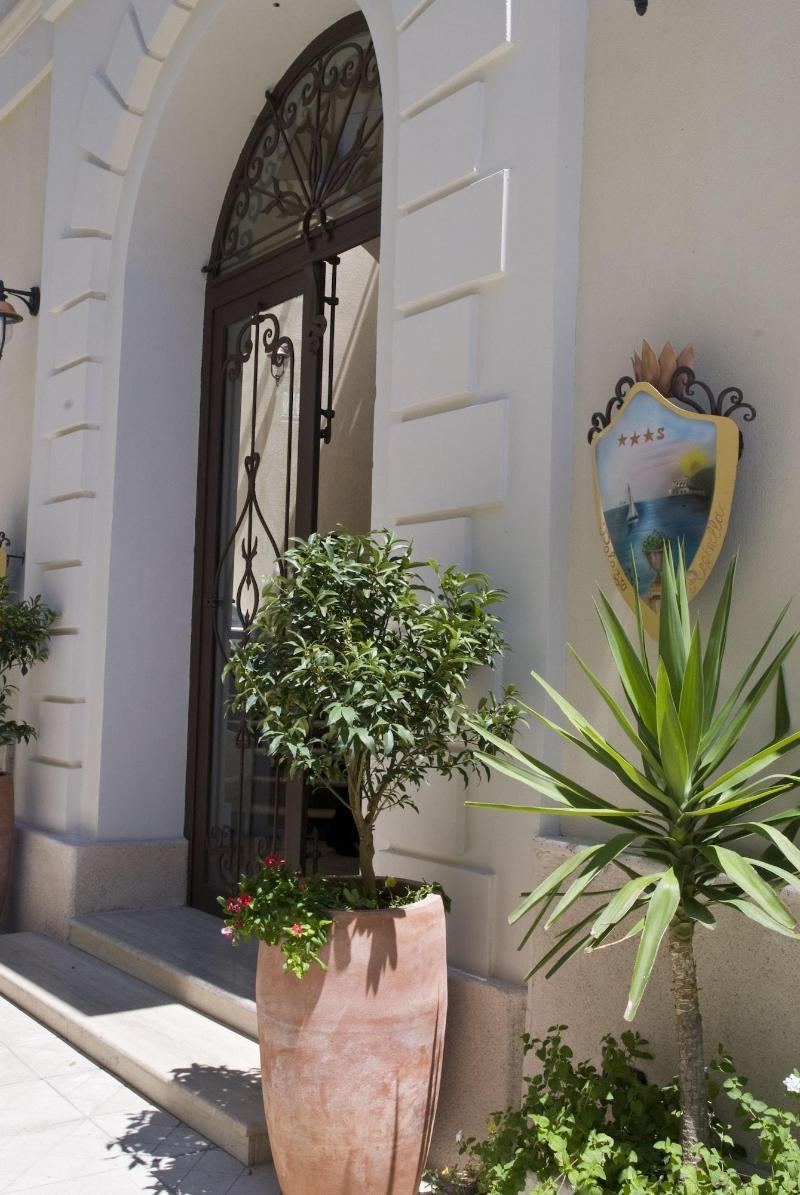 Aparthotel Palazzo Reginella Bovalino Marina Exteriér fotografie