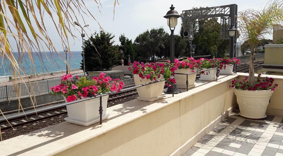 Aparthotel Palazzo Reginella Bovalino Marina Exteriér fotografie