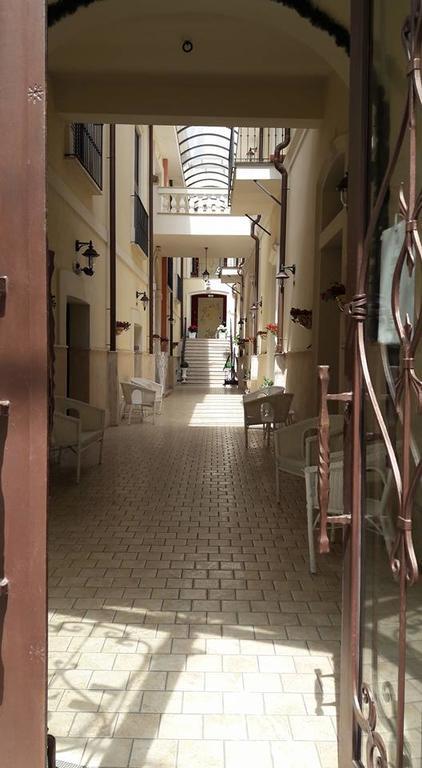 Aparthotel Palazzo Reginella Bovalino Marina Exteriér fotografie